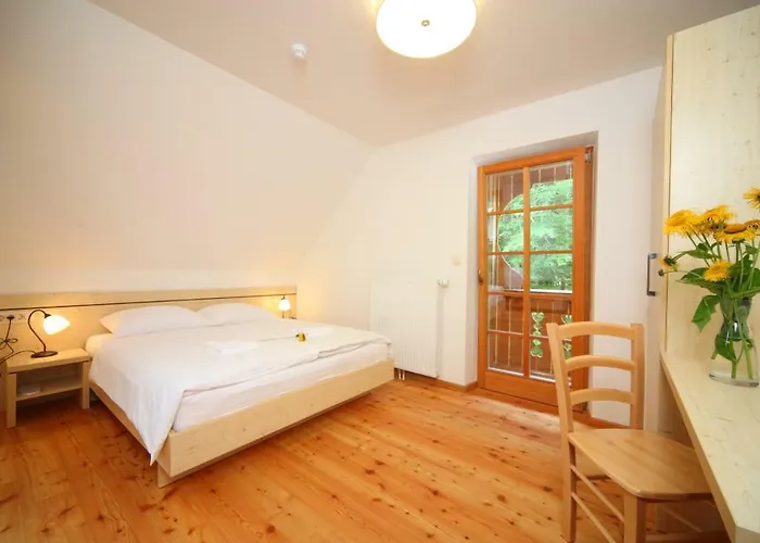 Planinski Dom Savica Lodge Bohinj